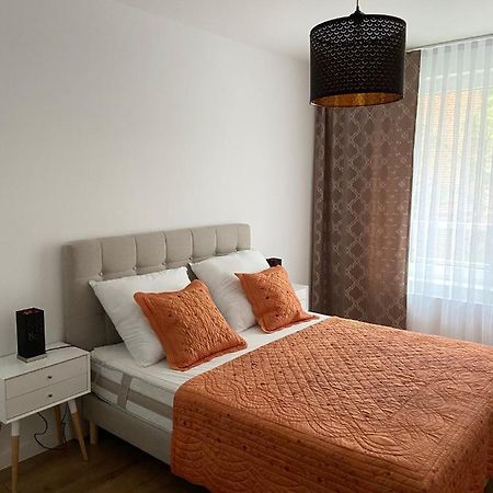 Green Sofa Apartment Wrocław Extérieur photo